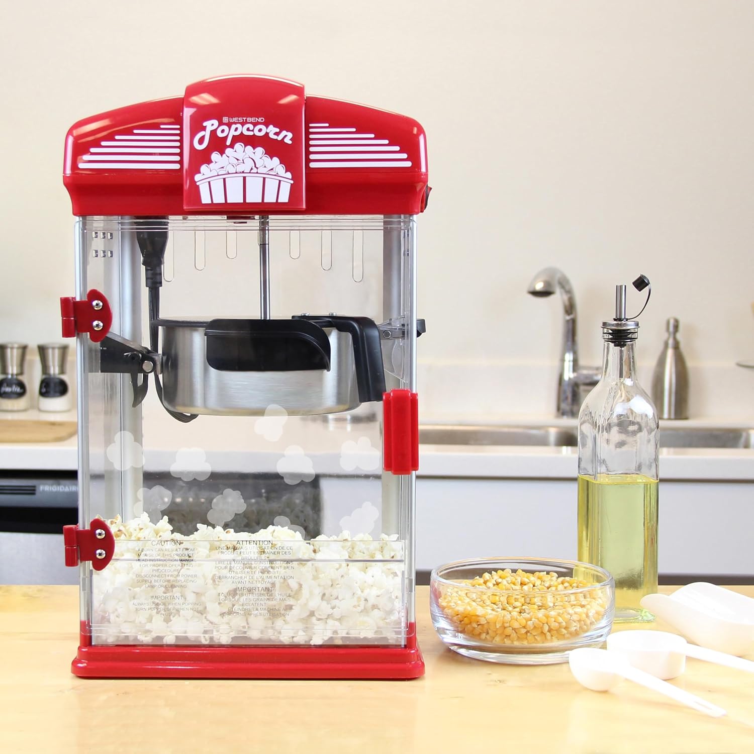 West Bend Stir Crazy Movie Theater Popcorn Popper with Nonstick Popcorn Kettle, Measuring Tool and Popcorn Scoop for Gourmet Popcorn Machine , 4 Qt., Red1