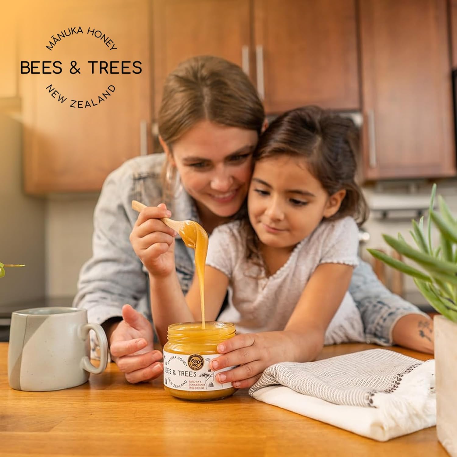 Bees & Trees Manuka Honey 550+ MGO – New Zealand Pure Monofloral, Raw, Bioactive – Unpasteurized Superfood for Wellness – Bioactive, Nutrient-Packed for Immunity & Vitality - 380g (13.4oz) Glass Jar8