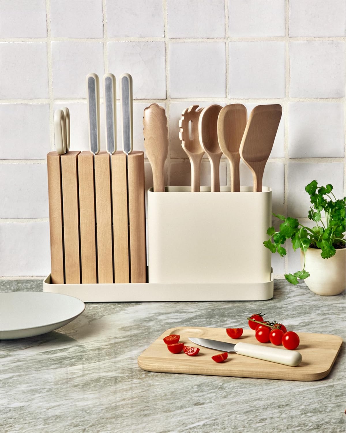 Caraway 14-Piece Kitchen Prep Set - Kitchen Knife Set & Wooden Utensil Set - Made With Premium German Steel Blades & FSC-Certified Birch Wood - Non-Toxic Materials - Includes Organizer - Navy22