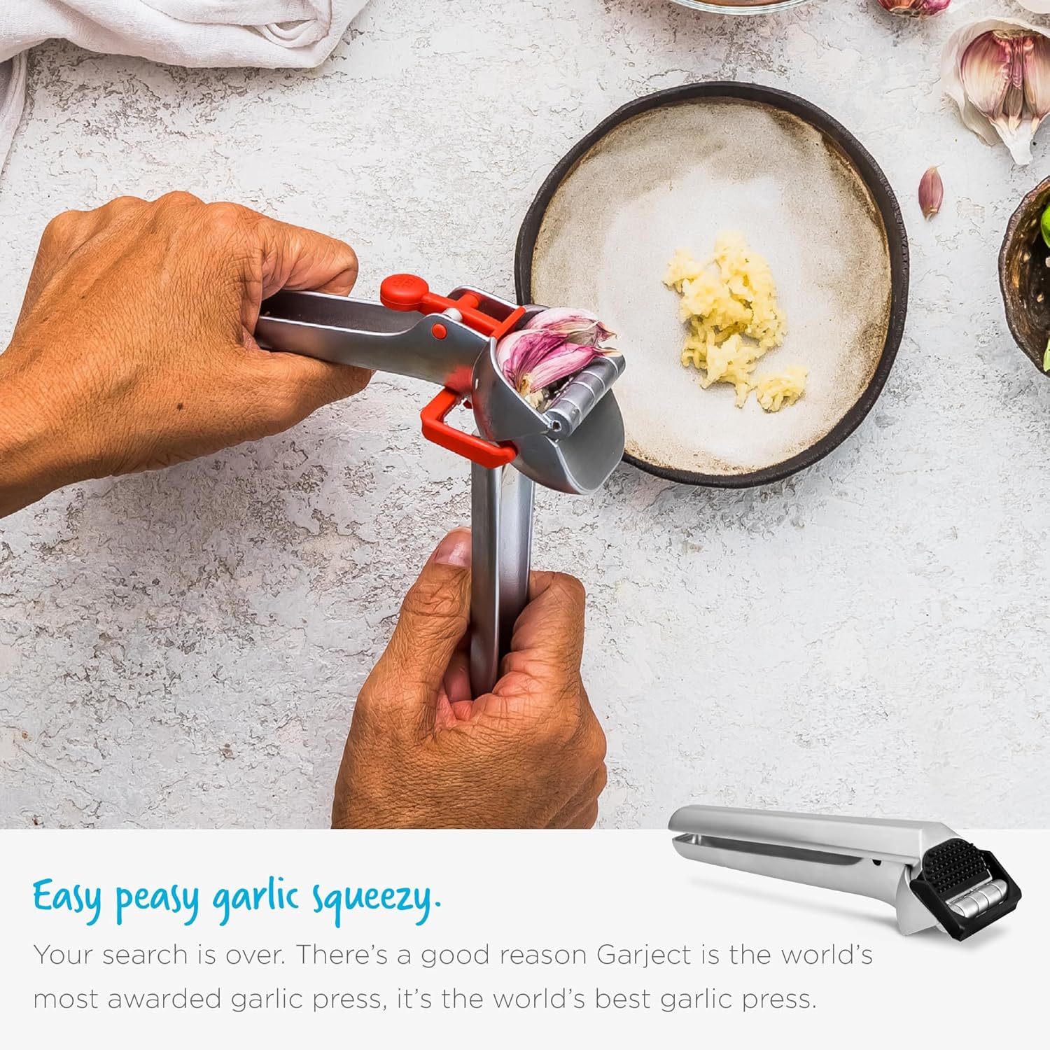 Dreamfarm Garject 2-In-1 Garlic Peeler, Garlic Press & Mincer with Garlic Peel Ejector, Chrome-Plated Zinc - Red-
