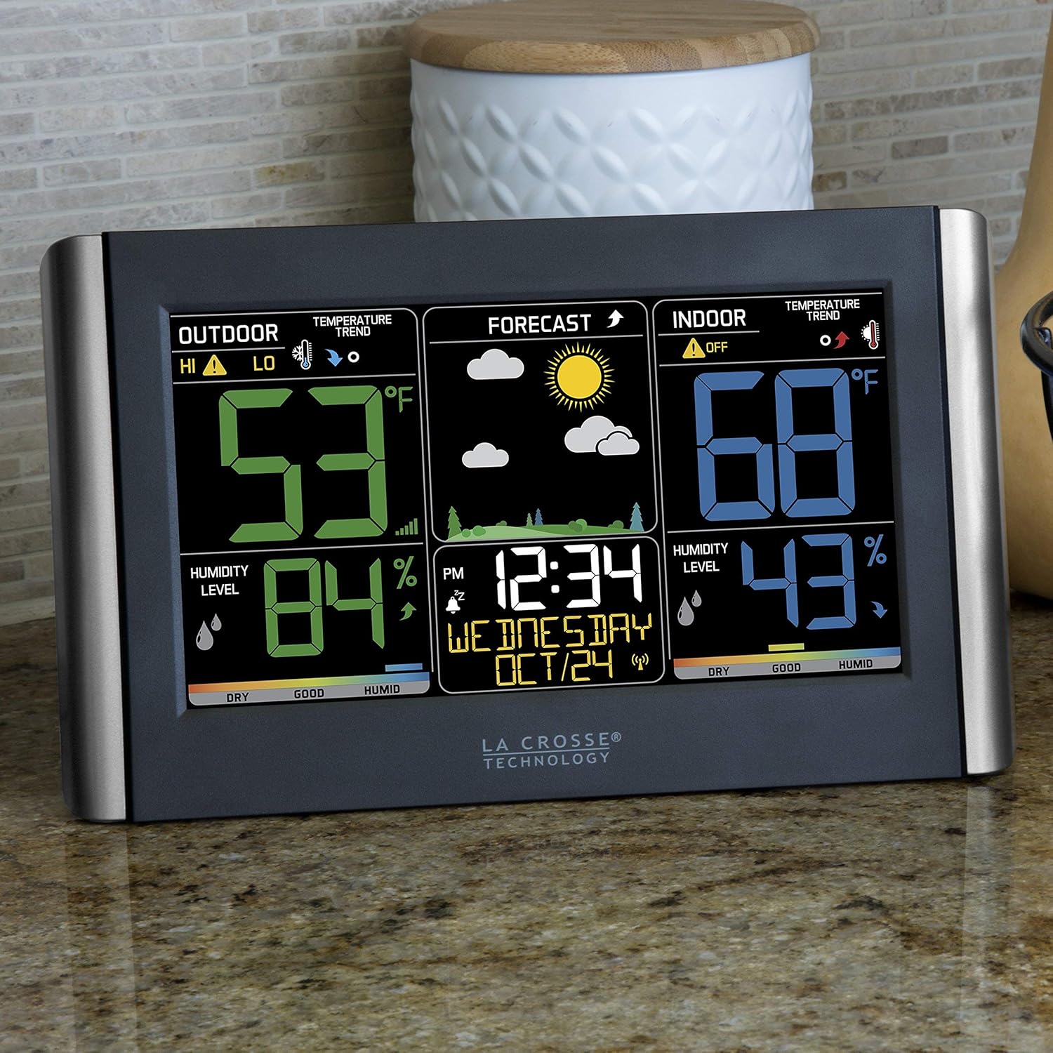 La Crosse Technology Weather Station with Customizable Alerts, Weather Forecast, Temperature, Dew Point, Humidity, Time, Heat Index, Large Display, Adjustable Brightness, Wireless, Black, C85845-INT7