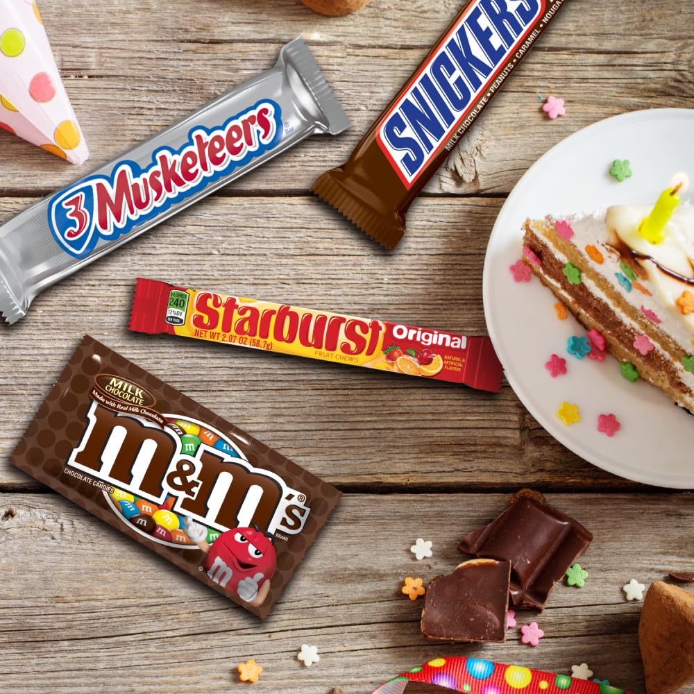 M&M'S, SNICKERS, 3 MUSKETEERS, SKITTLES & STARBURST Variety Pack Full Size Bulk Candy Assortment, 56.11 oz, 30 Count1