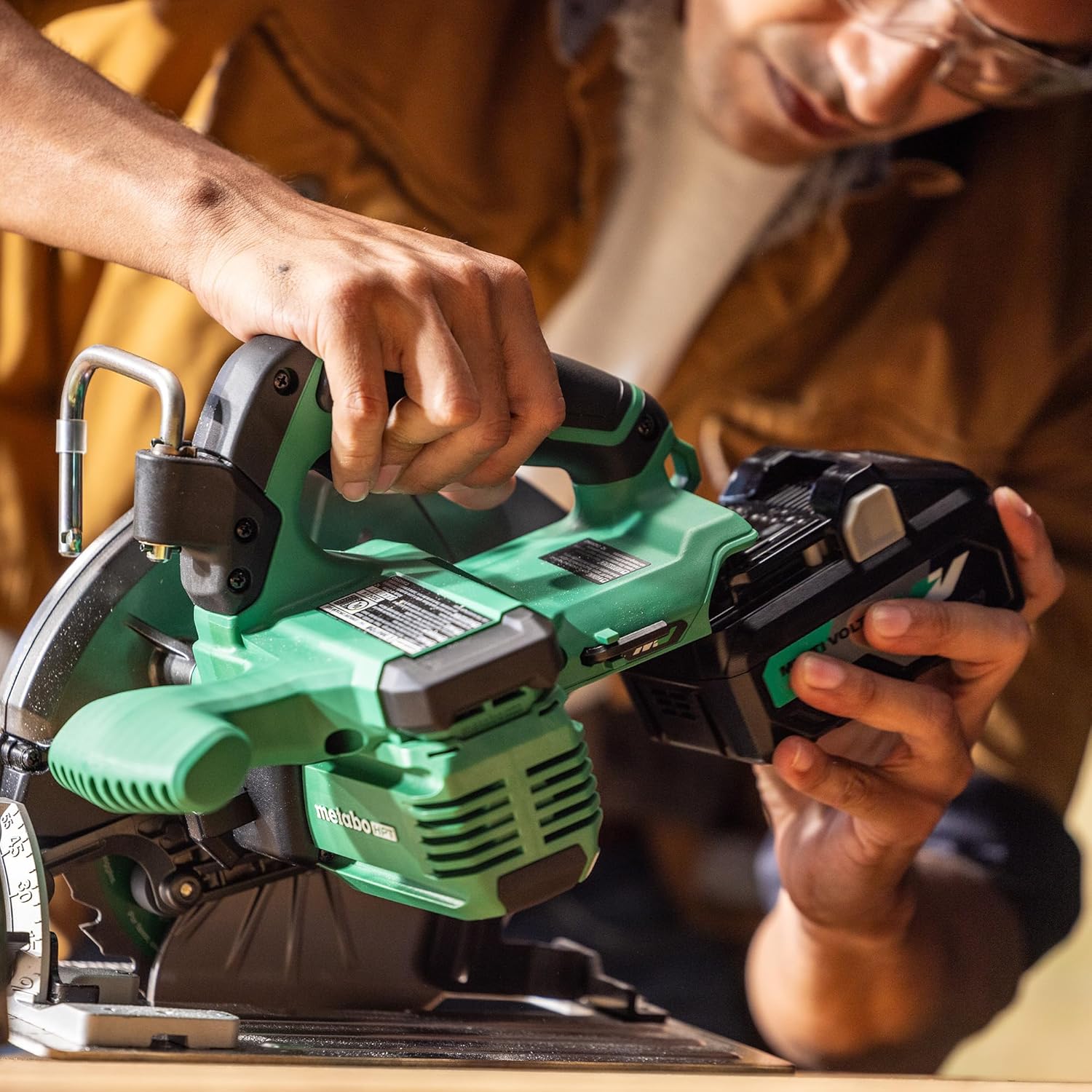 Metabo HPT 36V MultiVolt™ Circular Saw, 7-1 4-Inch, Torque Boost Technology, Tool Body Only, Optional AC Adapter Available, C3607DBQ40