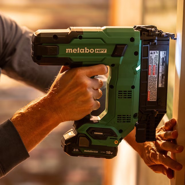 Metabo HPT MultiVolt 2-in 18-Gauge Cordless Brad Nailer (Battery and Charger Included)12_11zon