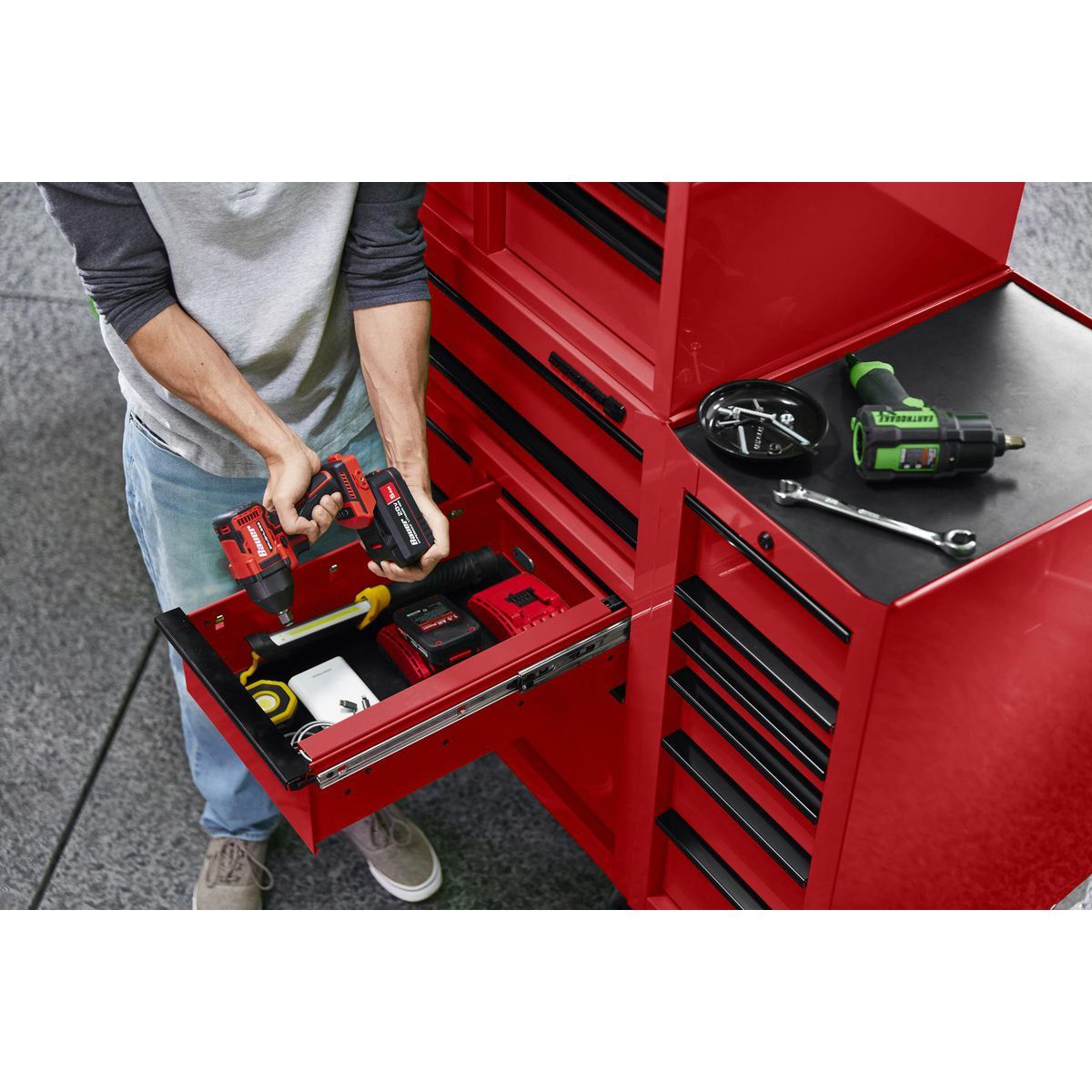 U.S. GENERAL 15 in. End Cabinet, Series 3, Red3