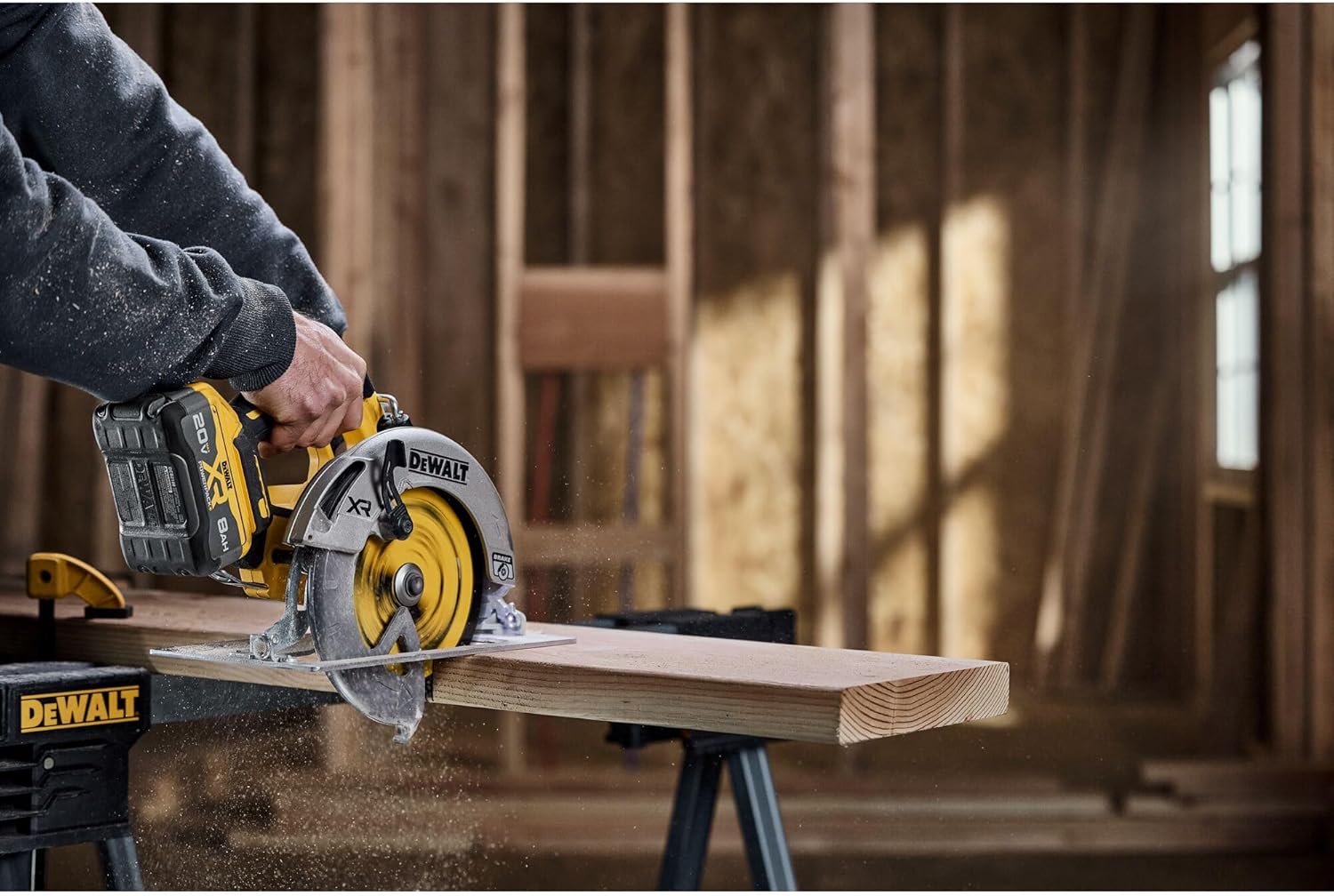 DEWALT 20V MAX XR Brushless Cordless 7-1 4 in. Circular Saw (Tool Only) (DCS590B)8