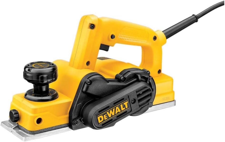 DEWALT Hand Planer, 5.5-Amp, 3-1 4-Inch (D26676) DEWALT Hand Planer, 5.5-Amp, 3-1/4-Inch (D26676)