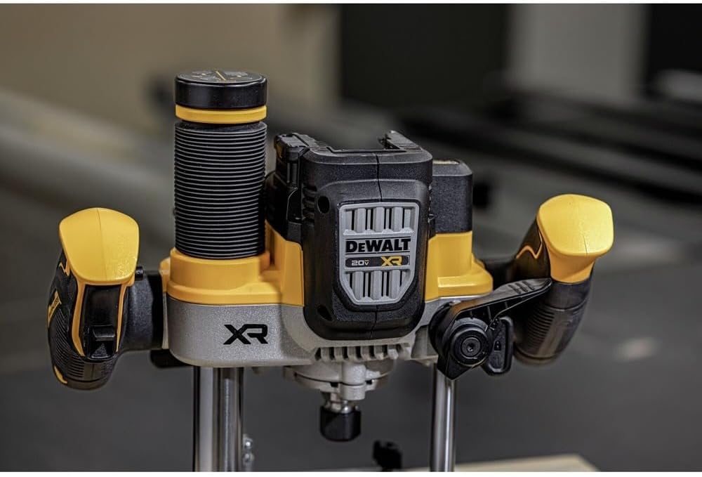 Dewalt DCW620B 20V MAX XR Brushless 2-1 4 Peak HP Lithium-Ion Cordless Plunge Router (Tool Only)8