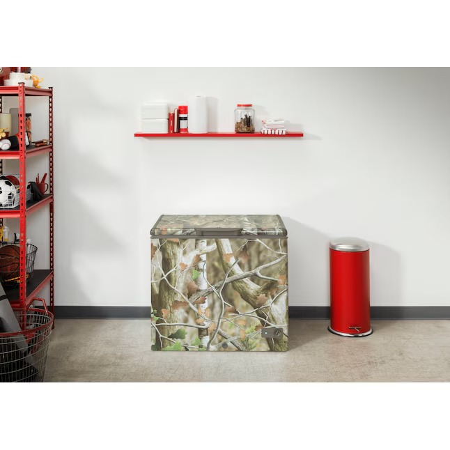 Hotpoint 8.8-Cu. Feet Manual Defrost Chest Freezer Convertible to Refrigerator ( Camoflauge ) HCM9CWCD6_11zon