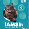IAMS PROACTIVE HEALTH Adult Indoor Weight Control & Hairball Care Dry Cat Food with Chicken & Turkey Cat Kibble, 22 lb. Bag