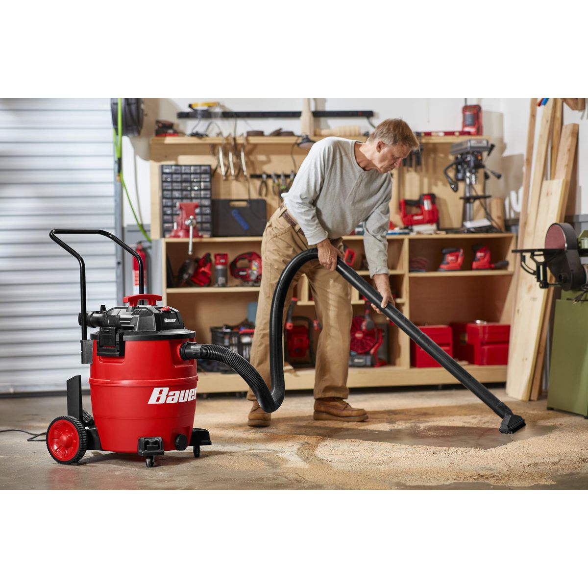 BAUER 16 Gallon Wet Dry Vacuum with Cart15