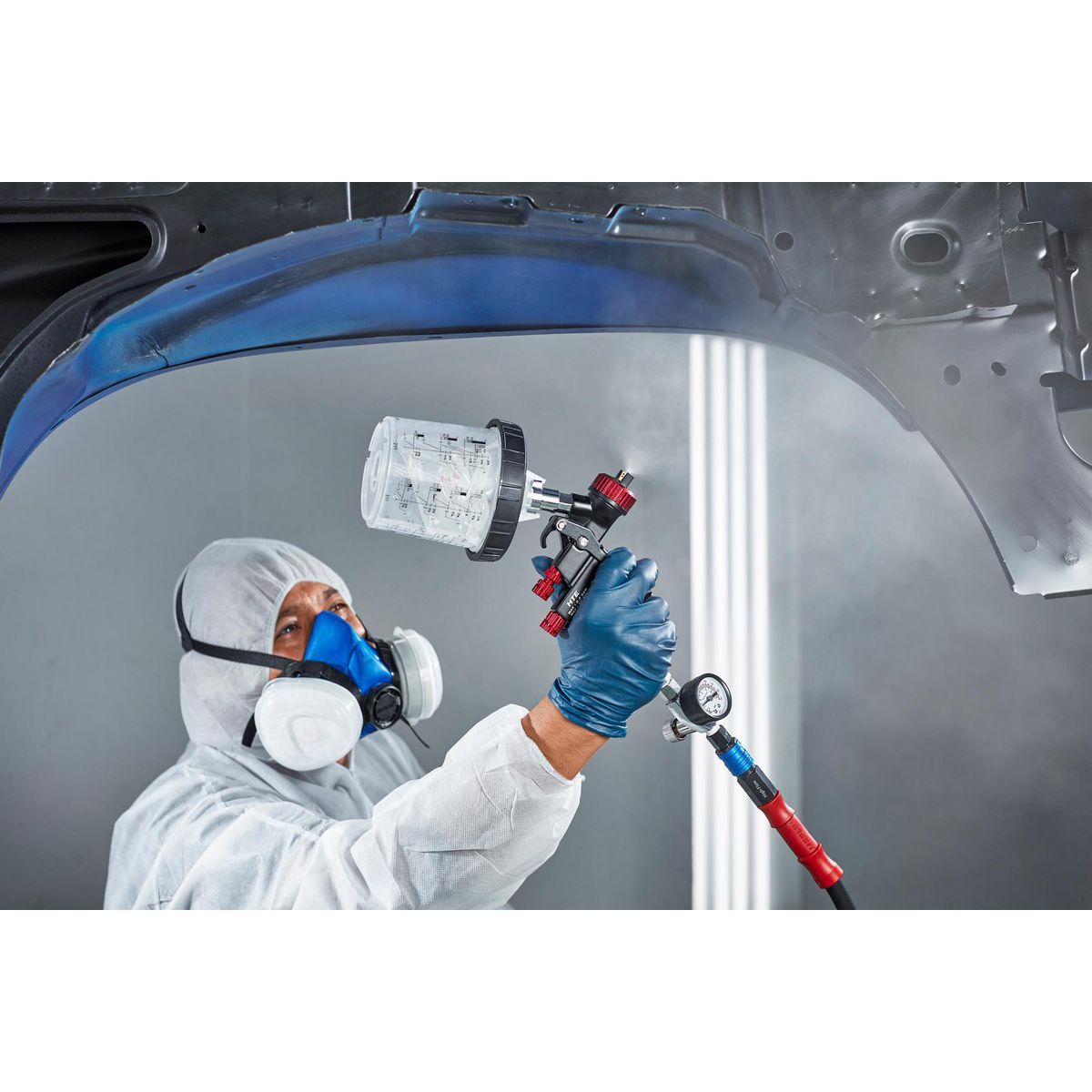 BLACK WIDOW BY SPECTRUM Professional HTE Gravity Feed Spray Gun with Side Fan Control17