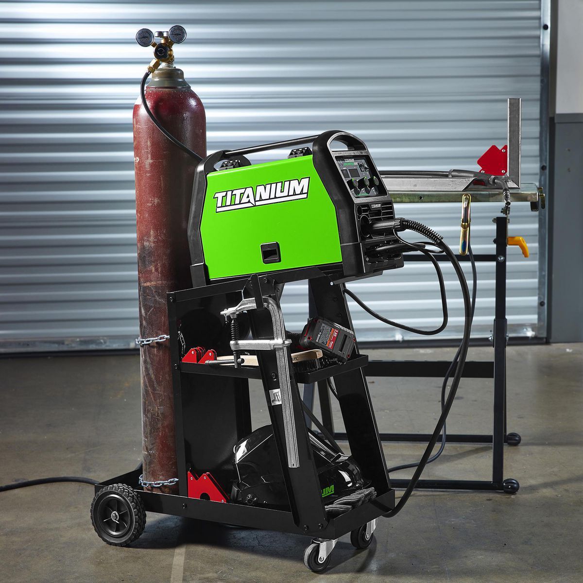 CHICAGO ELECTRIC 100 lb. Capacity Welding Cart9