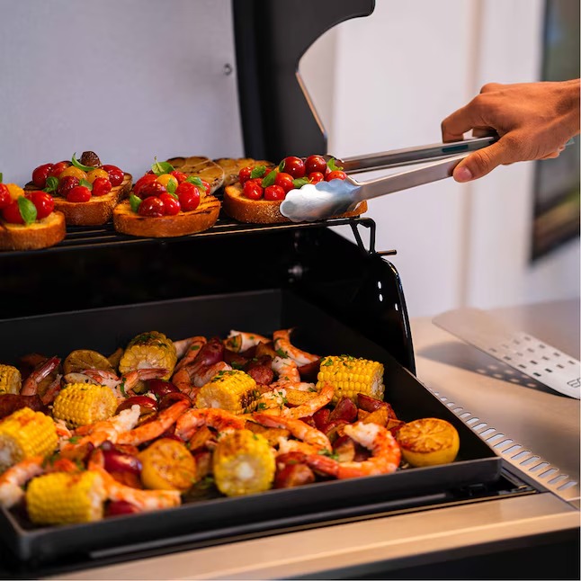 Charbroil 463657524 Commercial Series Grill and Griddle Combo Stainless Steel 2-Burner Infrared Liquid Propane and Natural Gas Grill15_11zon