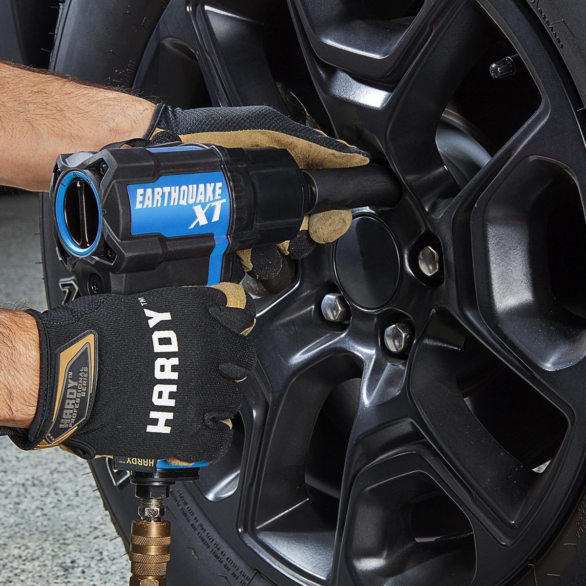 EARTHQUAKE XT 1 2 in. Composite Air Impact Wrench, Twin Hammer, 1200 ft-lbs, Blue12