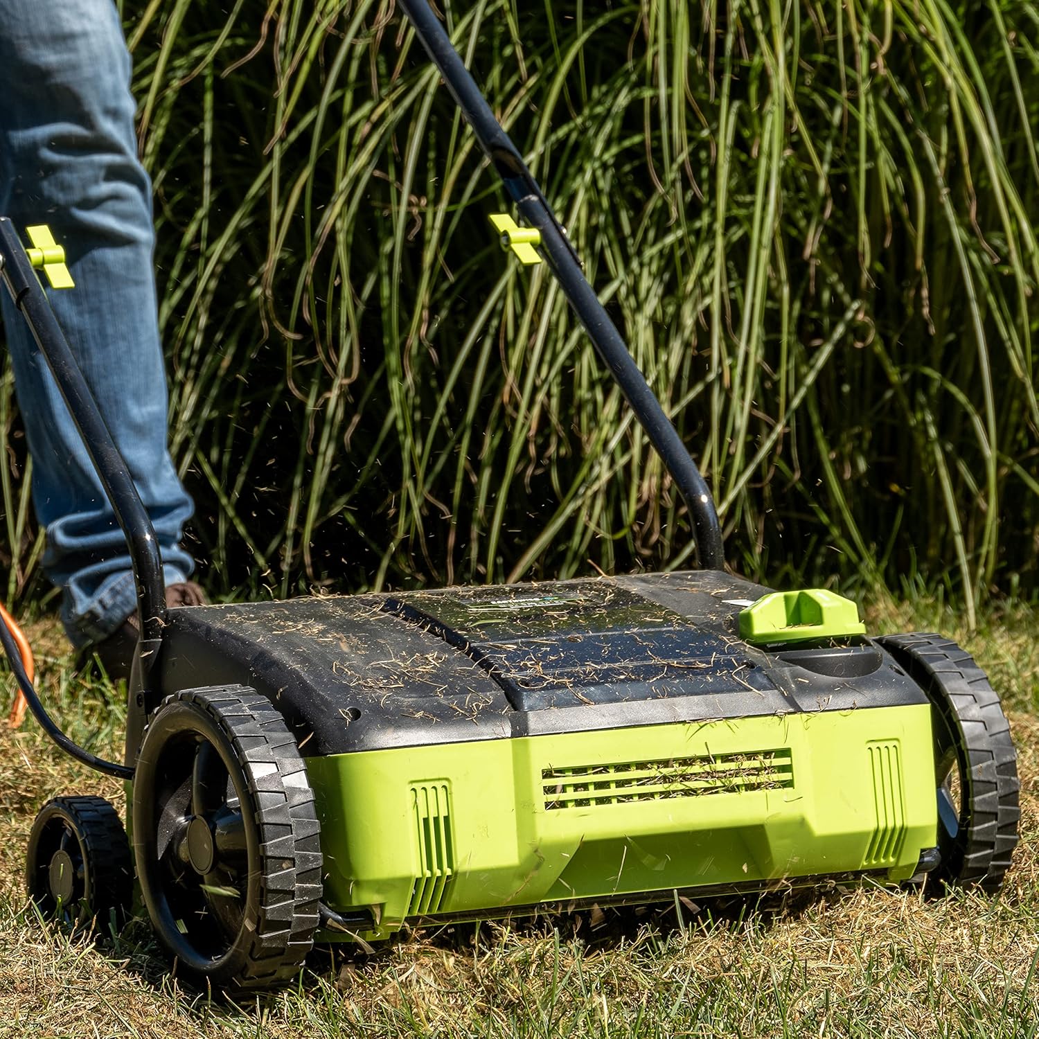 Earthwise DT71212 12-Amp 12-Inch Electric Corded Lawn Dethatcher6