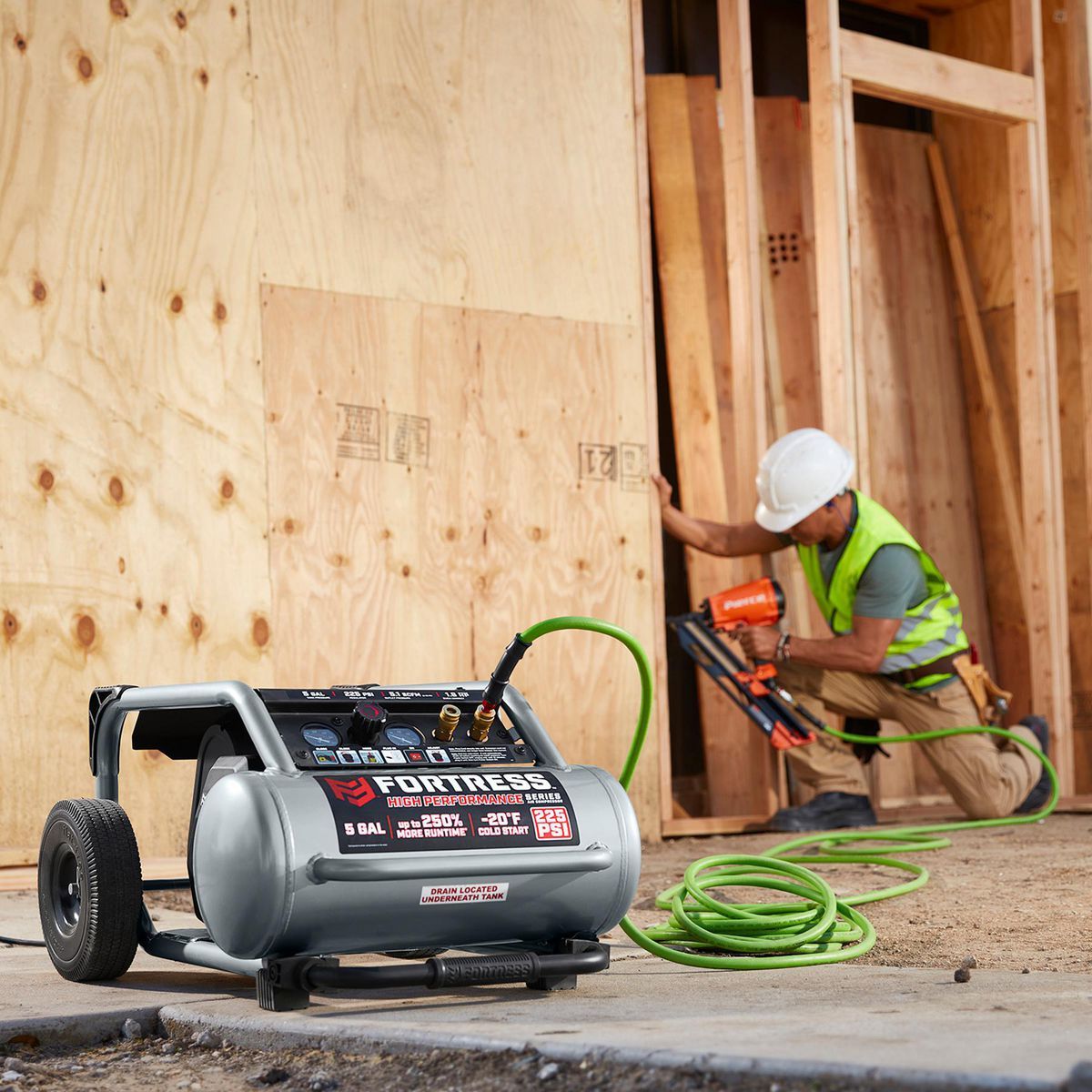 FORTRESS 5 Gallon, 225 PSI High Performance Oil-Free Wheeled Jobsite Air Compressor10