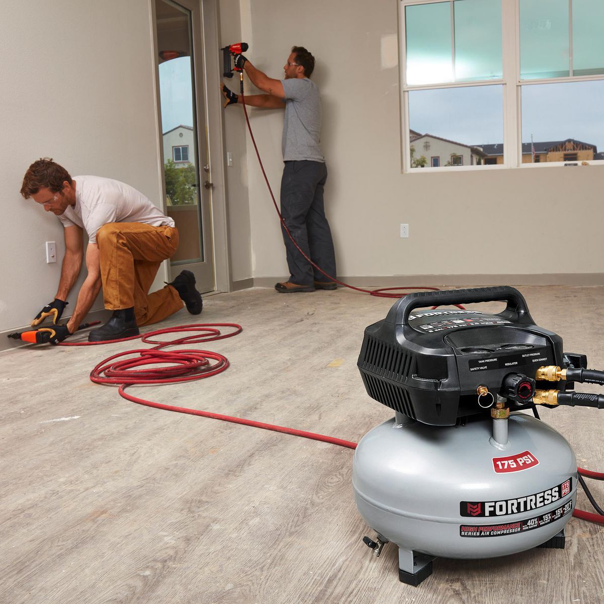 FORTRESS 6 Gallon, 175 PSI High Performance Oil-Free Pancake Jobsite Air Compressor12