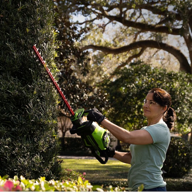 Greenworks HT80L212 80-volt Max 26-in Battery Hedge Trimmer 2 Ah (Battery and Charger Included)8_11zon