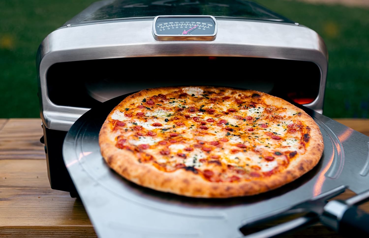 Halo Versa 16 Propane Gas Outdoor Pizza Oven9