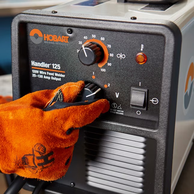 Hobart 500573 120 -Volt 130 -Amp MIG flux-cored Wire Feed Welder1_11zon