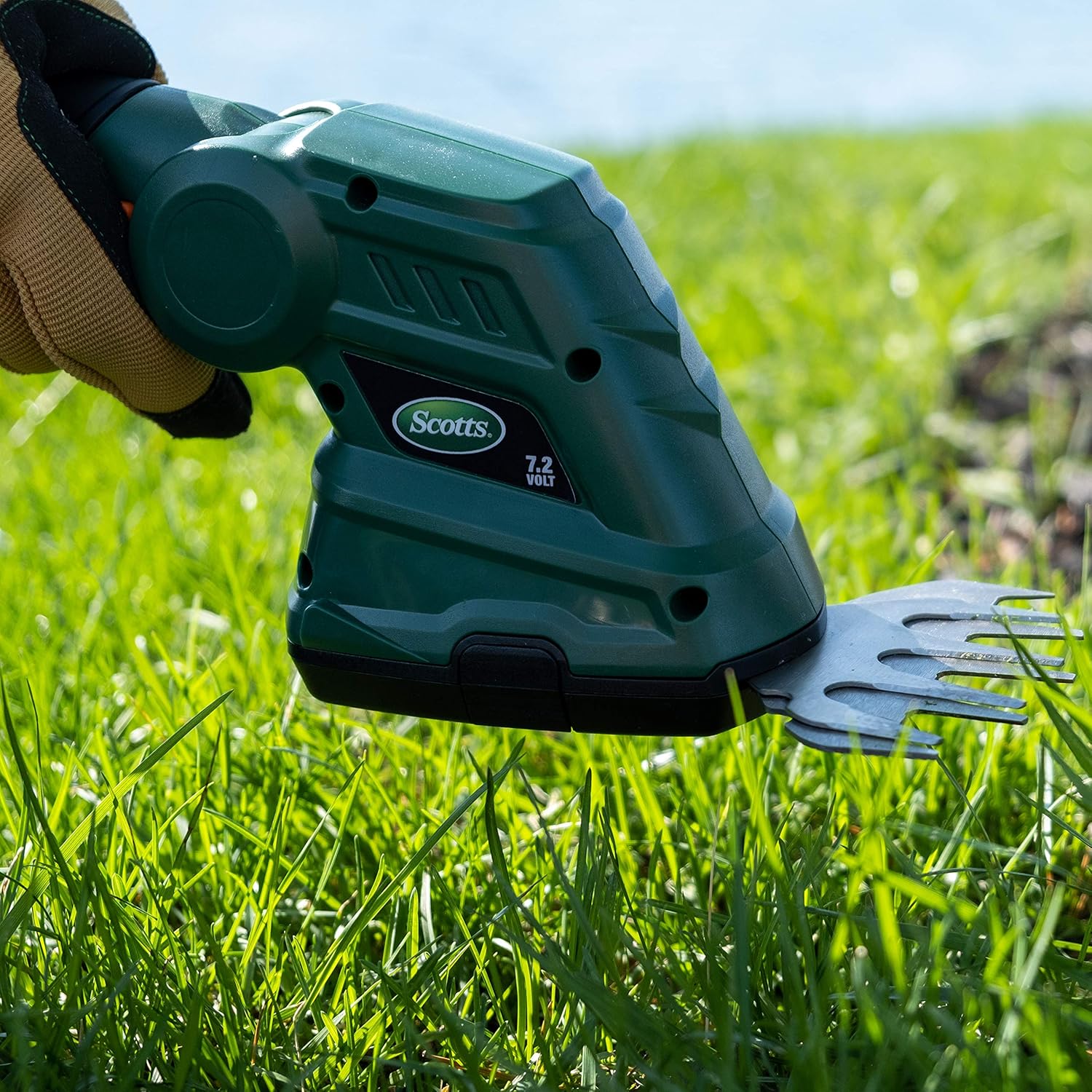 Scotts Outdoor Power Tools LSS10172S 7.2-Volt Lithium-Ion Cordless Grass Shear Shrub Trimmer Combo7