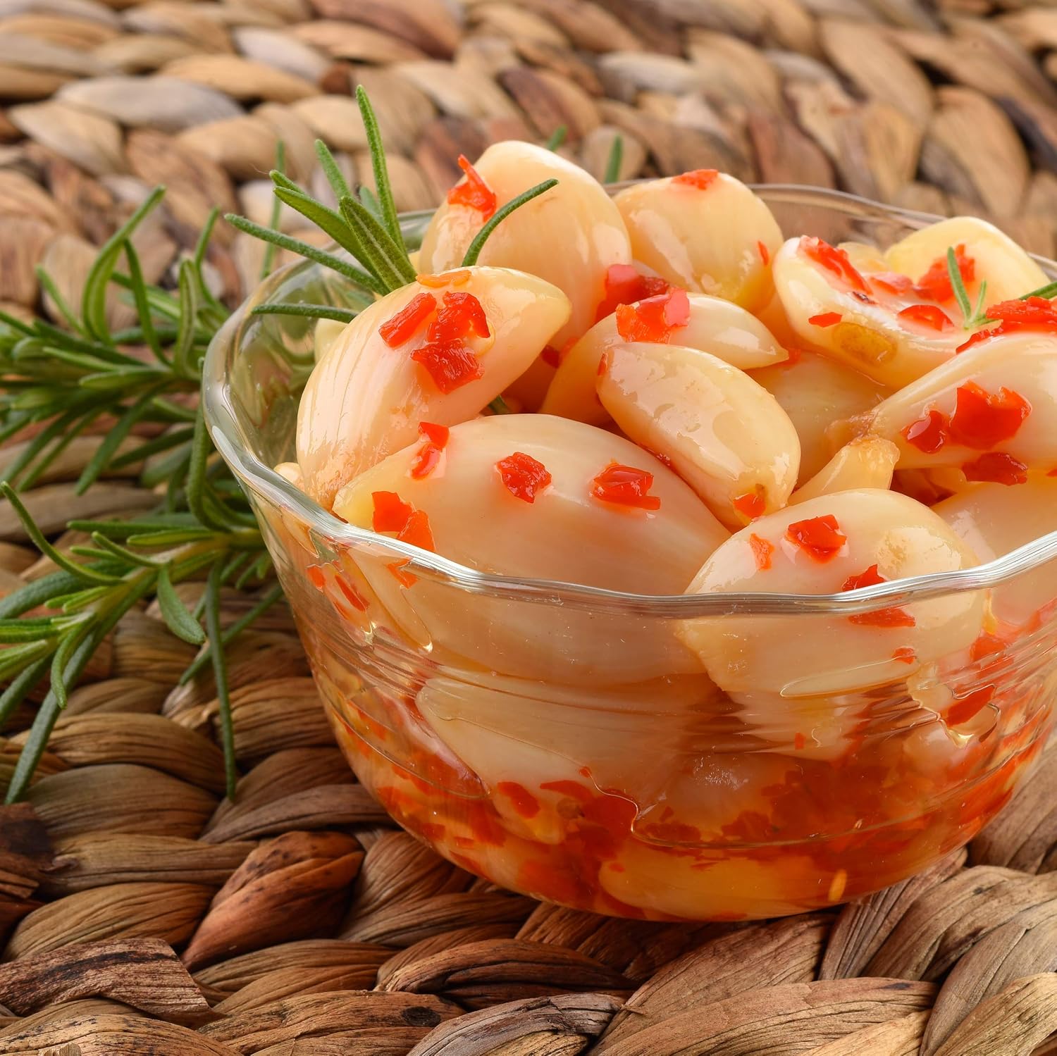 Amish Valley Products Country Pickled Garlic Sweet or Hot Flavor 15 oz Glass Jar (Hot, 2 - 15oz JARS)2