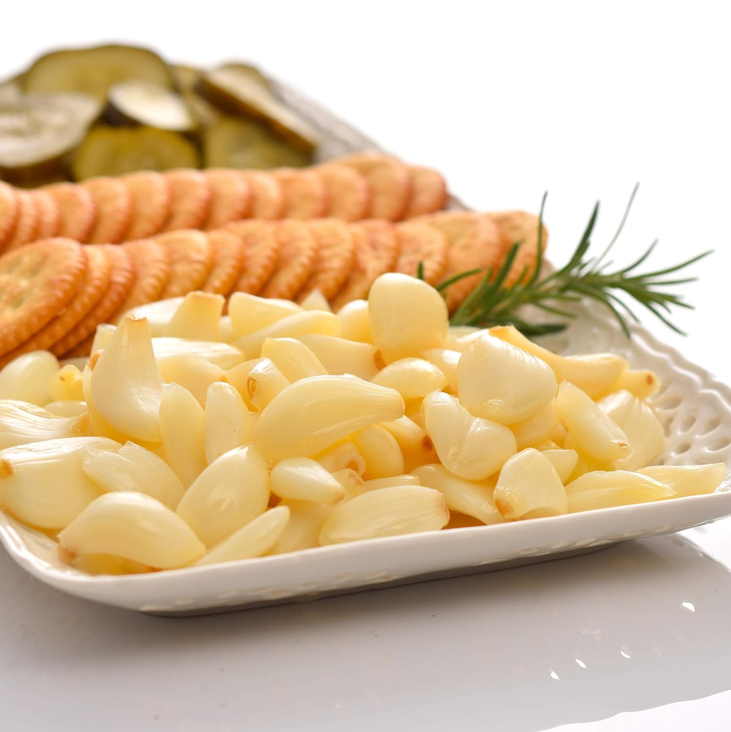 Amish Valley Products Country Pickled Garlic Sweet or Hot Flavor 15 oz Glass Jar (Sweet, 6 - 15oz JARS)2