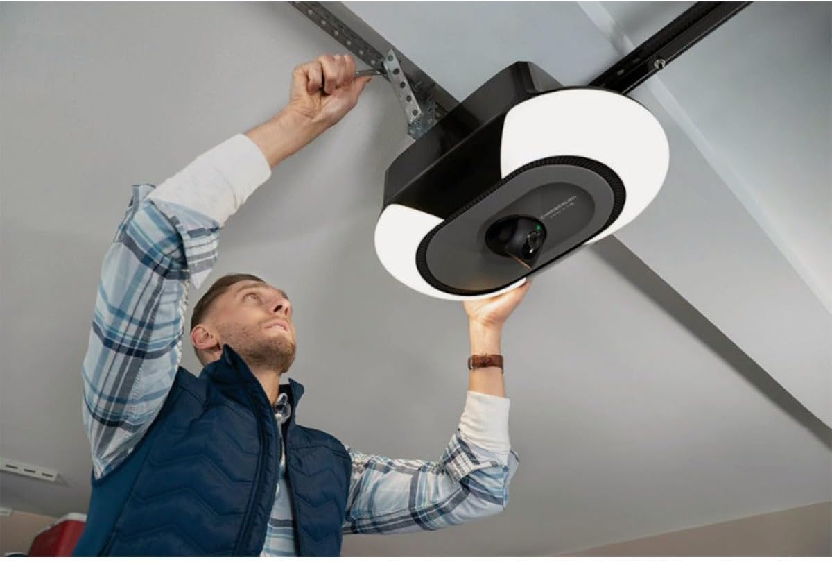 Chamberlain B6753T Smart Garage Door Opener, Video Streaming & Advanced Corner LED Lighting-myQ Smartphone Controlled-Ultra Quiet, Strong Belt Drive & MAX Lifting Power4