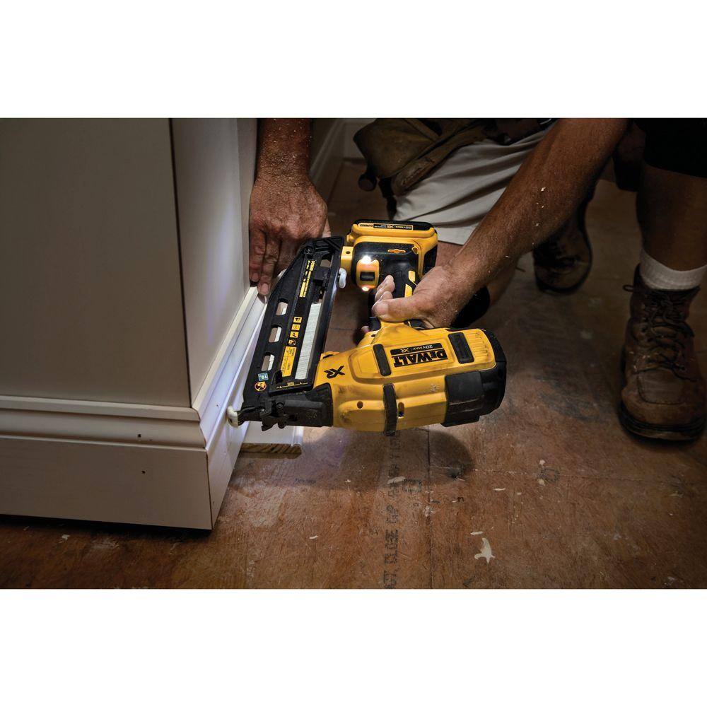 DEWALT DCN660BWS356B 20V MAX XR Lithium-Ion Electric Cordless 16GA Angled Finishing Nailer & Cordless Brushless Oscillating Tool (Tools Only)9