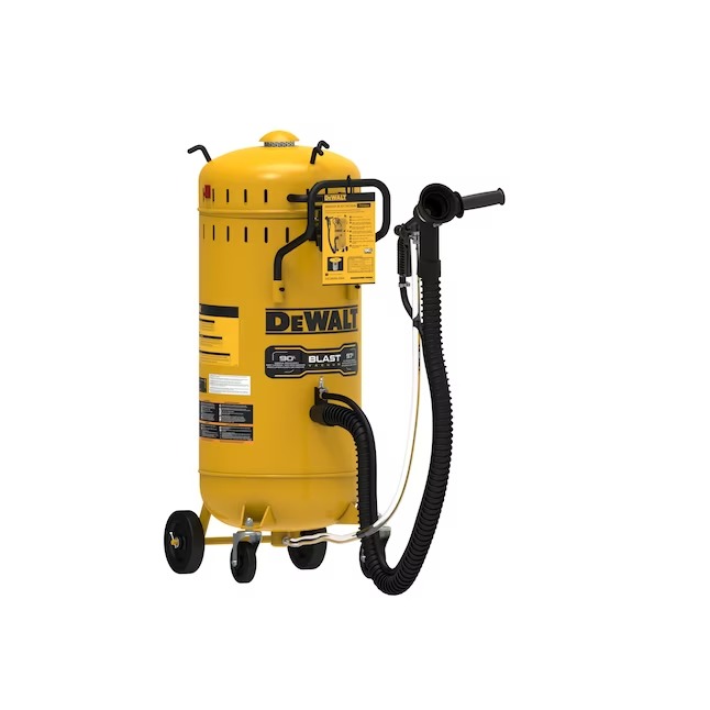 DEWALT DXCM009-0369 5.5-CFM Abrasive blast vac_11zon DEWALT DXCM009-0369 5.5-CFM Abrasive blast vac