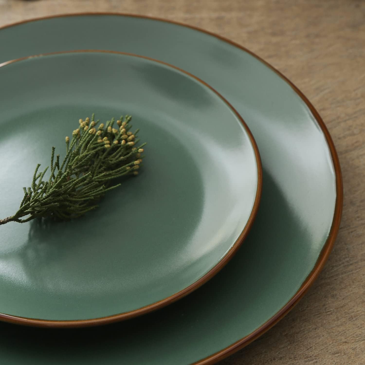Stone Lain Brasa Modern Stoneware 32 Piece Dinnerware Sets, Plates and bowls Sets, Dish Set for 8, Green3