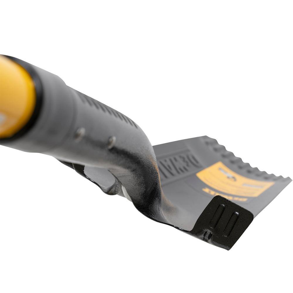 DEWALT DXLHA2620 42 in. Fiberglass Handle Drain Spade4