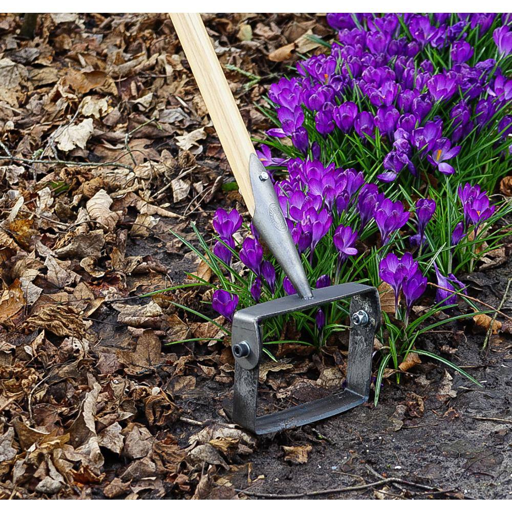 DeWit 31-3978 52 in. L Handle 63 in. L Oscillating P Grip Garden Hoe4
