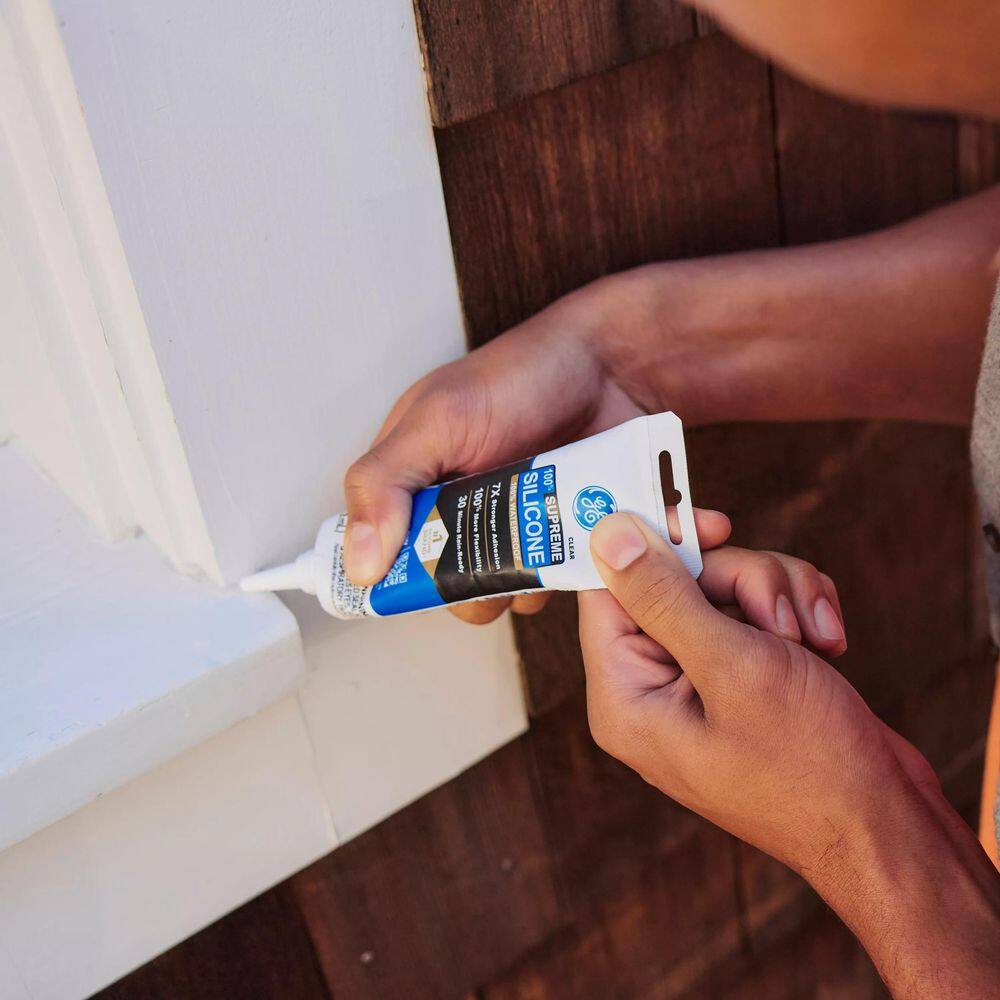 GE 2814815 Supreme Silicone Caulk 2.8 oz. Window and Door Sealant Clear (12-pack)7