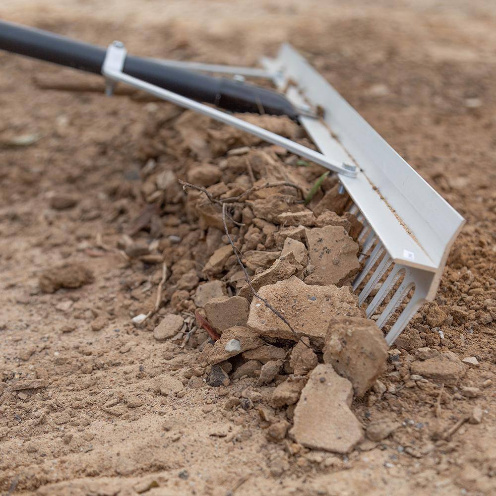 Razor-Back 2916500 36 in. Aluminum Landscape Rake12