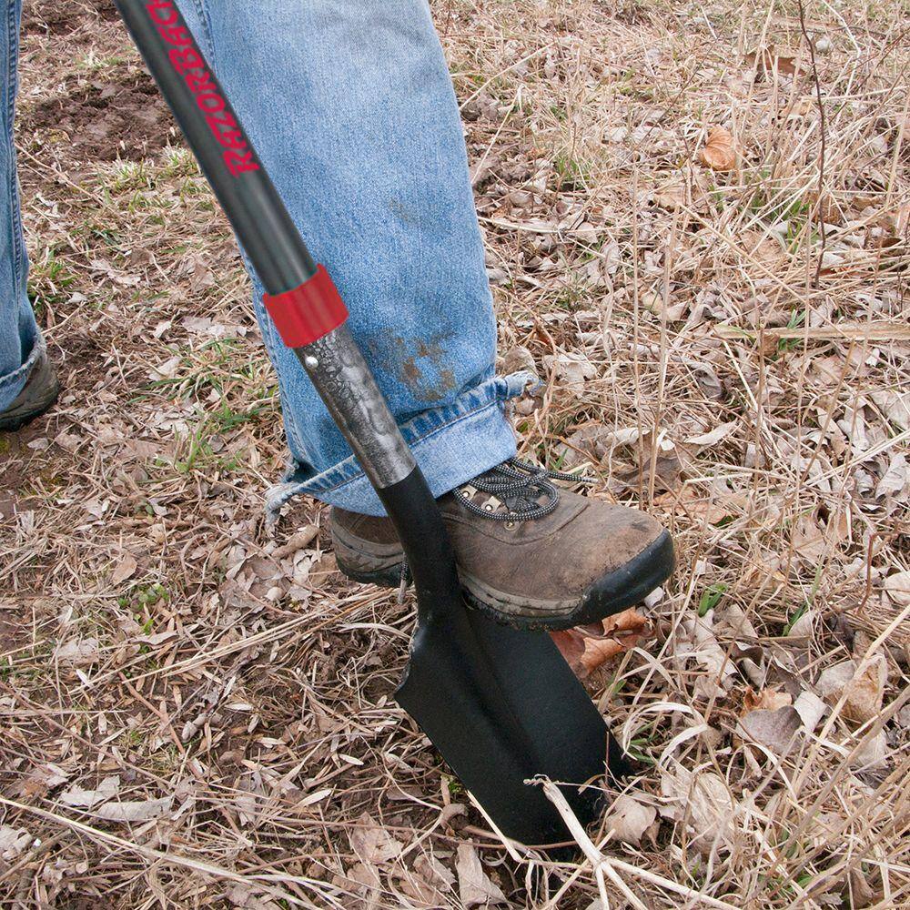 Razor-Back 47604 16 in. D-Handle Drain Spade1