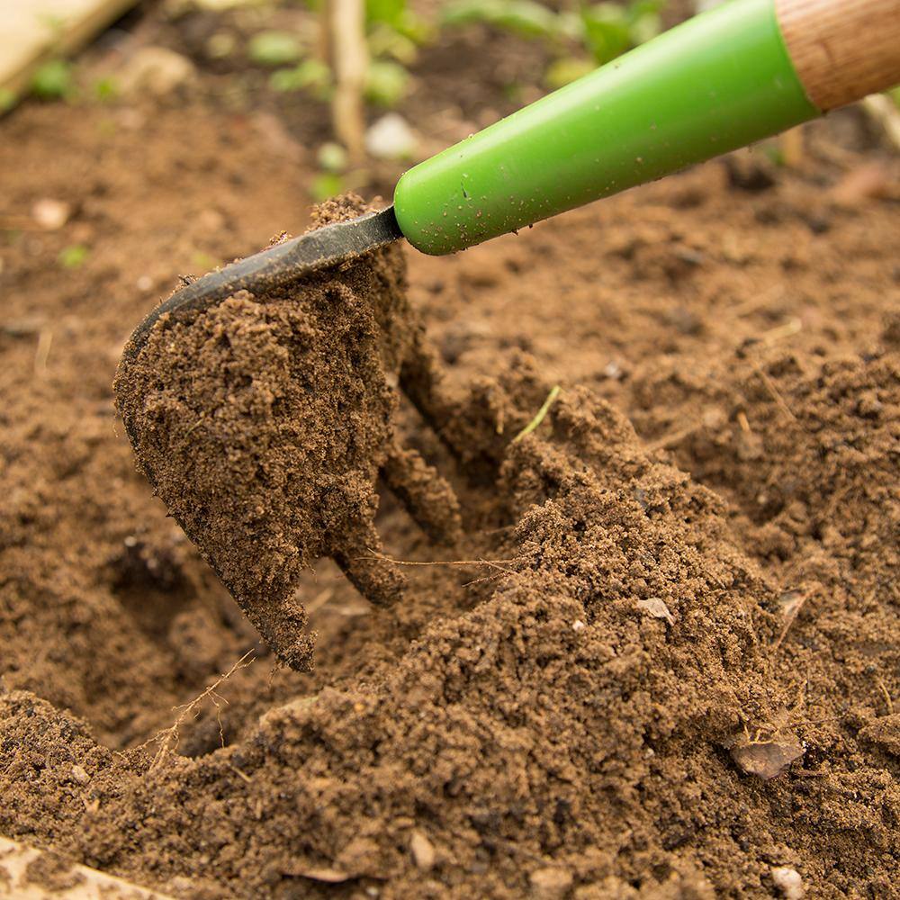 Ames 2853600 4-Tine Forged Cultivator5