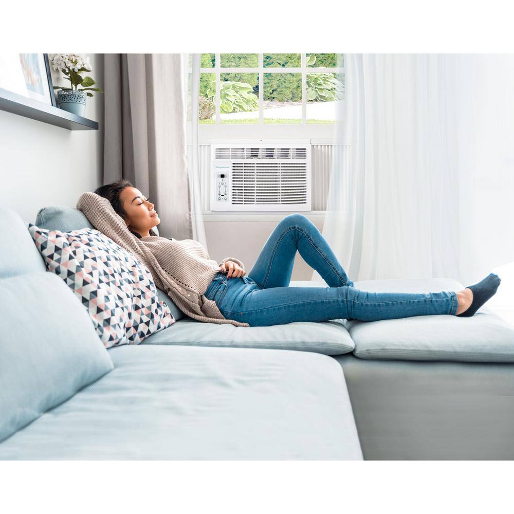 Keystone KSTAW14CE 14,500 BTU 115V Window Air Conditioner Cools 650 Sq. Ft. with Dehumidifier and Smart Remote Control in White12