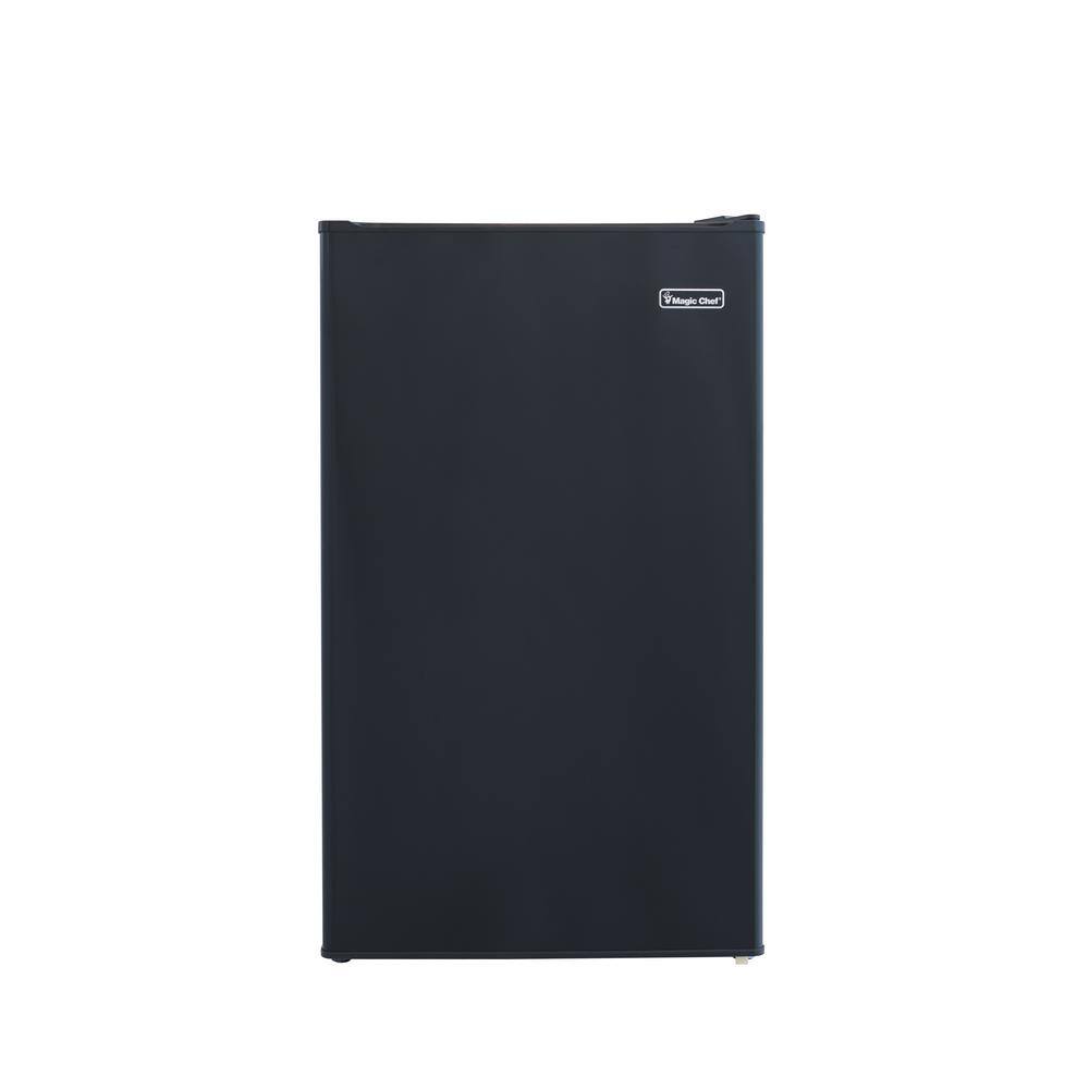 Magic Chef HMR440BE 4.4 cu. ft. Mini Fridge in Black Magic Chef HMR440BE 4.4 cu. ft. Mini Fridge in Black