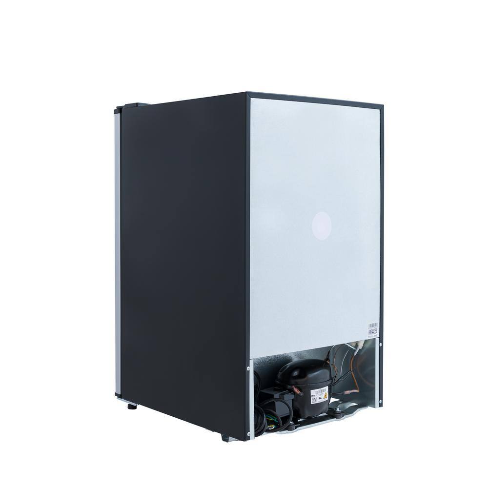 Magic Chef HMR440BE 4.4 cu. ft. Mini Fridge in Black4