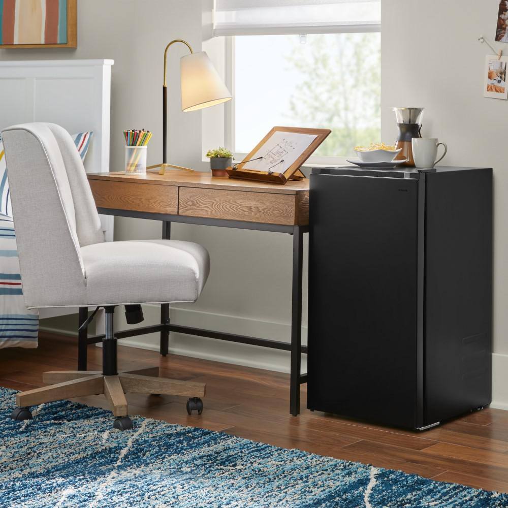 Vissani HVAR32BE 3.2 cu. ft. Mini Refrigerator in Black, ENERGY STAR2
