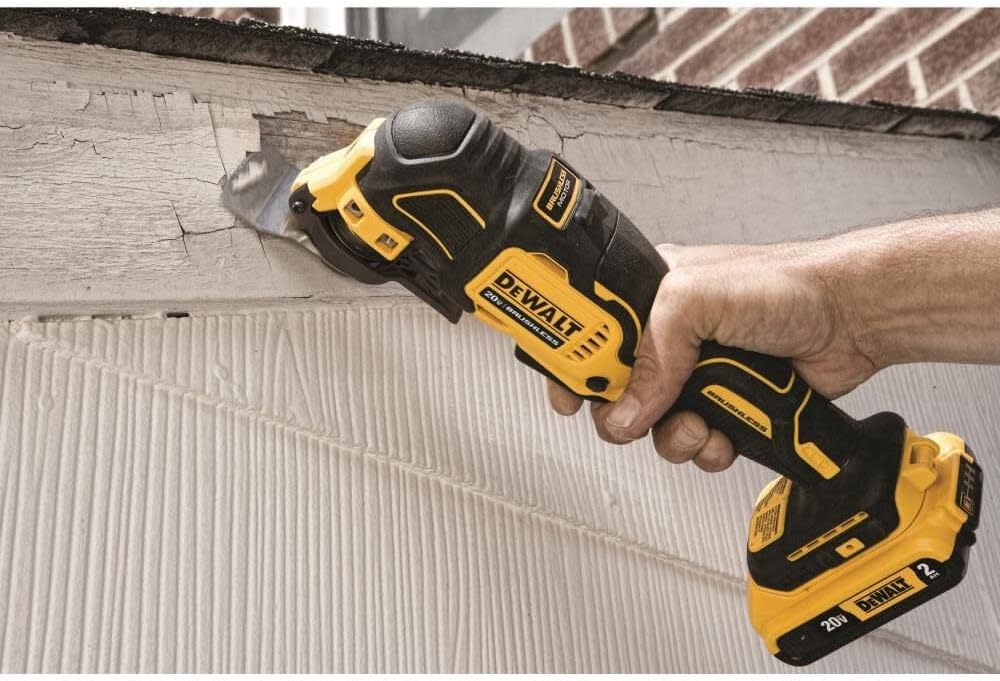 DEWALT DCS354D1 ATOMIC 20V MAX Brushless Cordless Oscillating Multi-Tool Kit16