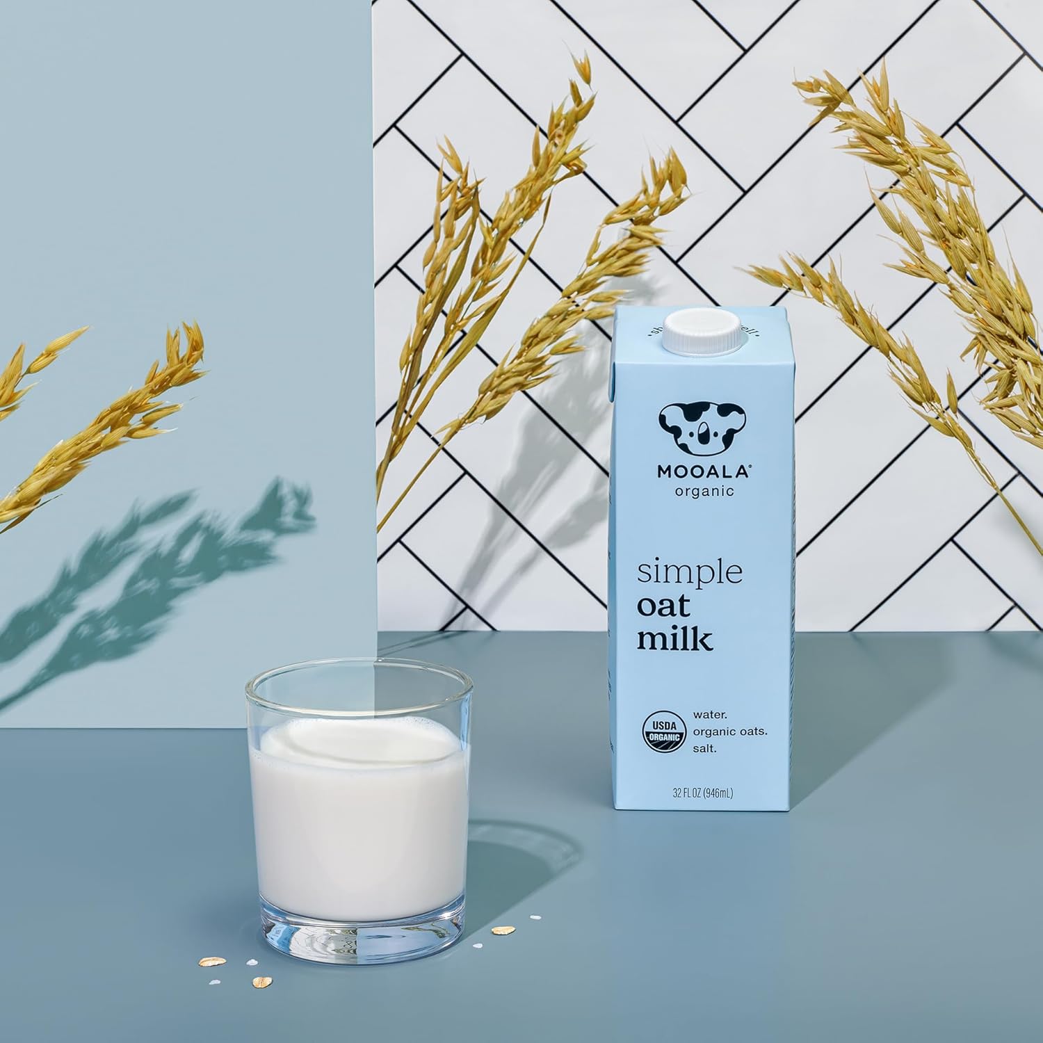 Mooala Organic Simple Oat Milk, 32oz - 3 Ingredient, Shelf Stable, No Gums, No Oils, No Fillers, Non-GMO, No Additives, Dairy Free Plant Based Milk, 6 pack0