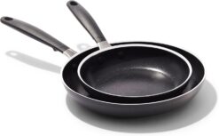 OXO CC010473-001 Non-Stick Every Day Frying Pan Set, BPA-Free Comfort Grip Silicone Handles, Black, 8” & 10”